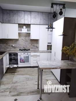 Дом 77м², 2-этажный, участок 3 сот.