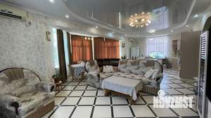 Дом 307м², 2-этажный, участок 8 сот.