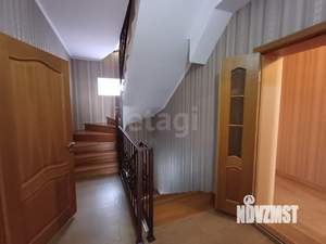 Дом 323м², 3-этажный, участок 6 сот.