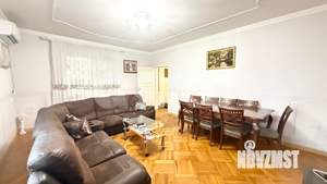 Дом 300м², 2-этажный, участок 4 сот.