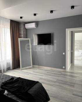 Дом 169м², 2-этажный, участок 10 сот.