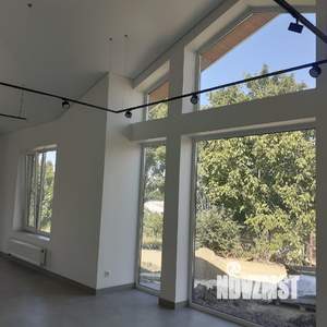 Дом 130м², 2-этажный, участок 6 сот.