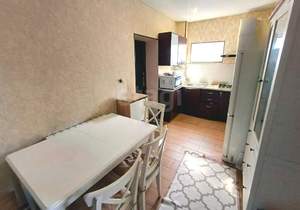 Дом 94м², 2-этажный, участок 4 сот.