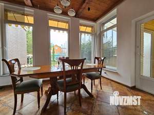 Дом 253м², 2-этажный, участок 5 сот.