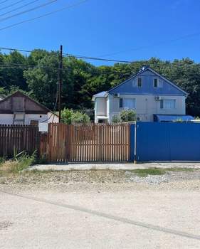 Дом 95м², 2-этажный, участок 2 сот.