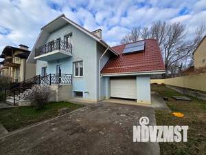 Дом 248м², 3-этажный, участок 5 сот.