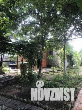 Дом 30м², 2-этажный, участок 5 сот.