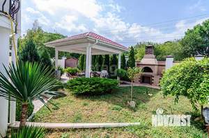 Дом 342м², 2-этажный, участок 9 сот.