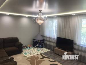 Дом 186м², 2-этажный, участок 6 сот.