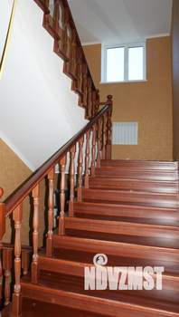 Таунхаус 712м², 3-этажный, участок 5 сот.