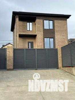 Дом 261м², 2-этажный, участок 5 сот.