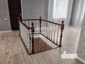 Дом 280м², 3-этажный, участок 6 сот.