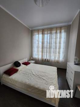 Дом 81м², 2-этажный, участок 3 сот.