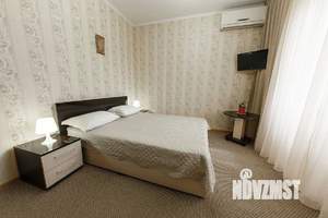 Дом 1000м², 2-этажный, участок 7 сот.