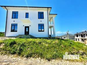 Дом 180м², 2-этажный, участок 4 сот.