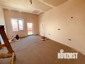 Дом 93м², 2-этажный, участок 4 сот.