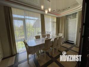 Дом 285м², 2-этажный, участок 5 сот.