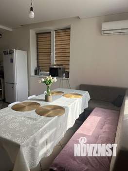 Дом 270м², 2-этажный, участок 3 сот.