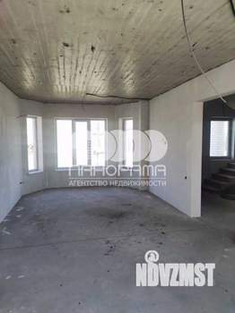 Дом 147м², 2-этажный, участок 5 сот.