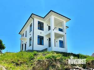 Дом 180м², 2-этажный, участок 4 сот.