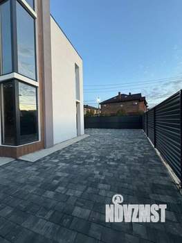 Дом 209м², 3-этажный, участок 3 сот.