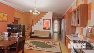 Дом 504м², 2-этажный, участок 10 сот.