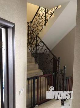 Таунхаус 210м², 2-этажный, участок 3 сот.