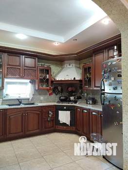 Дом 373м², 2-этажный, участок 6 сот.