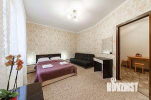 Дом 1000м², 2-этажный, участок 7 сот.