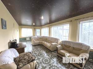 Дом 305м², 2-этажный, участок 10 сот.