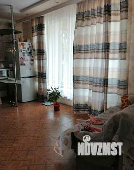 Таунхаус 90м², 2-этажный, участок 1 сот.