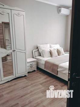 Дом 100м², 2-этажный, участок 6 сот.