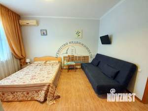 Дом 760м², 4-этажный, участок 4 сот.