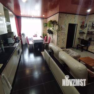 Дом 158м², 2-этажный, участок 3 сот.