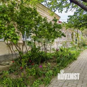 Дом 80м², 3-этажный, участок 1 сот.