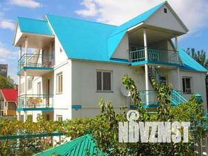 Дом 300м², 2-этажный, участок 5 сот.