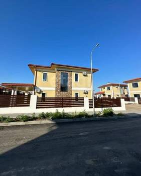 Дом 167м², 2-этажный, участок 6 сот.