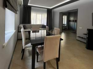 Дом 214м², 3-этажный, участок 4 сот.