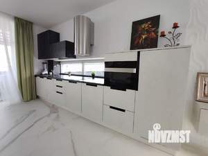 Дом 209м², 2-этажный, участок 7 сот.