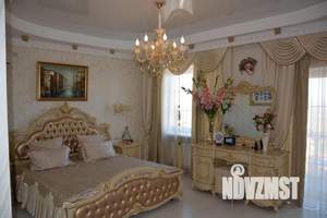 Дом 290м², 3-этажный, участок 8 сот.