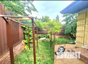 Дом 200м², 2-этажный, участок 5 сот.