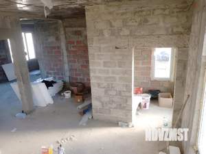 Дом 220м², 2-этажный, участок 5 сот.