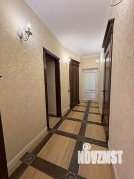 Дом 250м², 2-этажный, участок 5 сот.