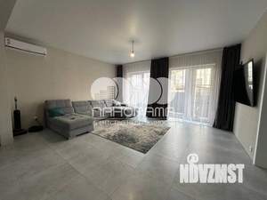 Дом 250м², 2-этажный, участок 6 сот.