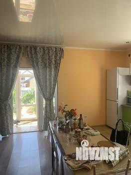 Дом 146м², 2-этажный, участок 3 сот.