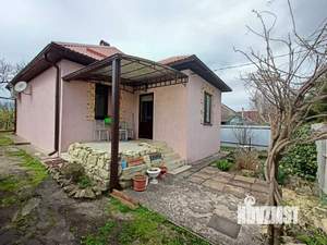 Дом 60м², 2-этажный, участок 7 сот.