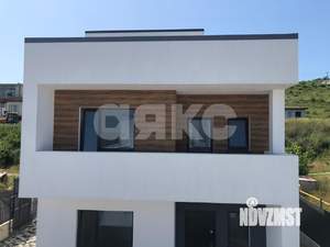 Дом 194м², 3-этажный, участок 3 сот.