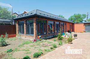 Дом 216м², 1-этажный, участок 9 сот.