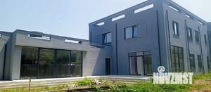 Дом 680м², 2-этажный, участок 10 сот.