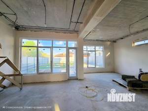 Дом 210м², 2-этажный, участок 6 сот.